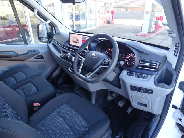 Maxus Deliver 9 2.0 D20 LUX FWD L3 H2 Euro 6 (s/s) 5dr