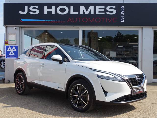 Nissan Qashqai 1.5 E-Power Tekna 5dr Auto Hatchback Petrol/Electric Hybrid WHITE