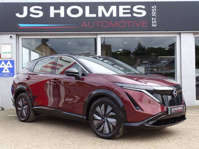 Nissan Ariya 0.0 160kW Engage 87kWh 5dr Auto Hatchback Electric Red