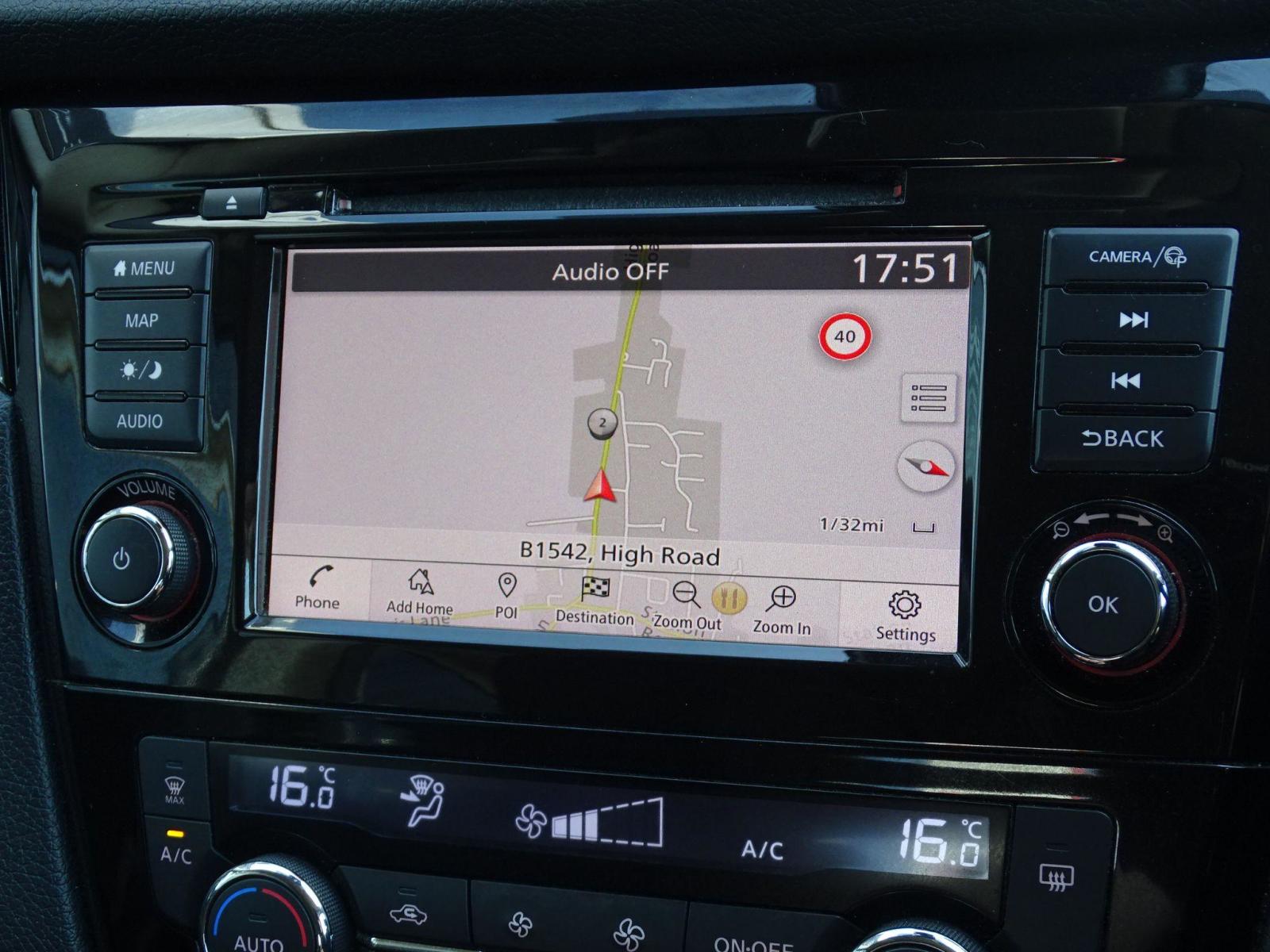 Nissan Qashqai 1.3 DiG-T N-Connecta 5dr