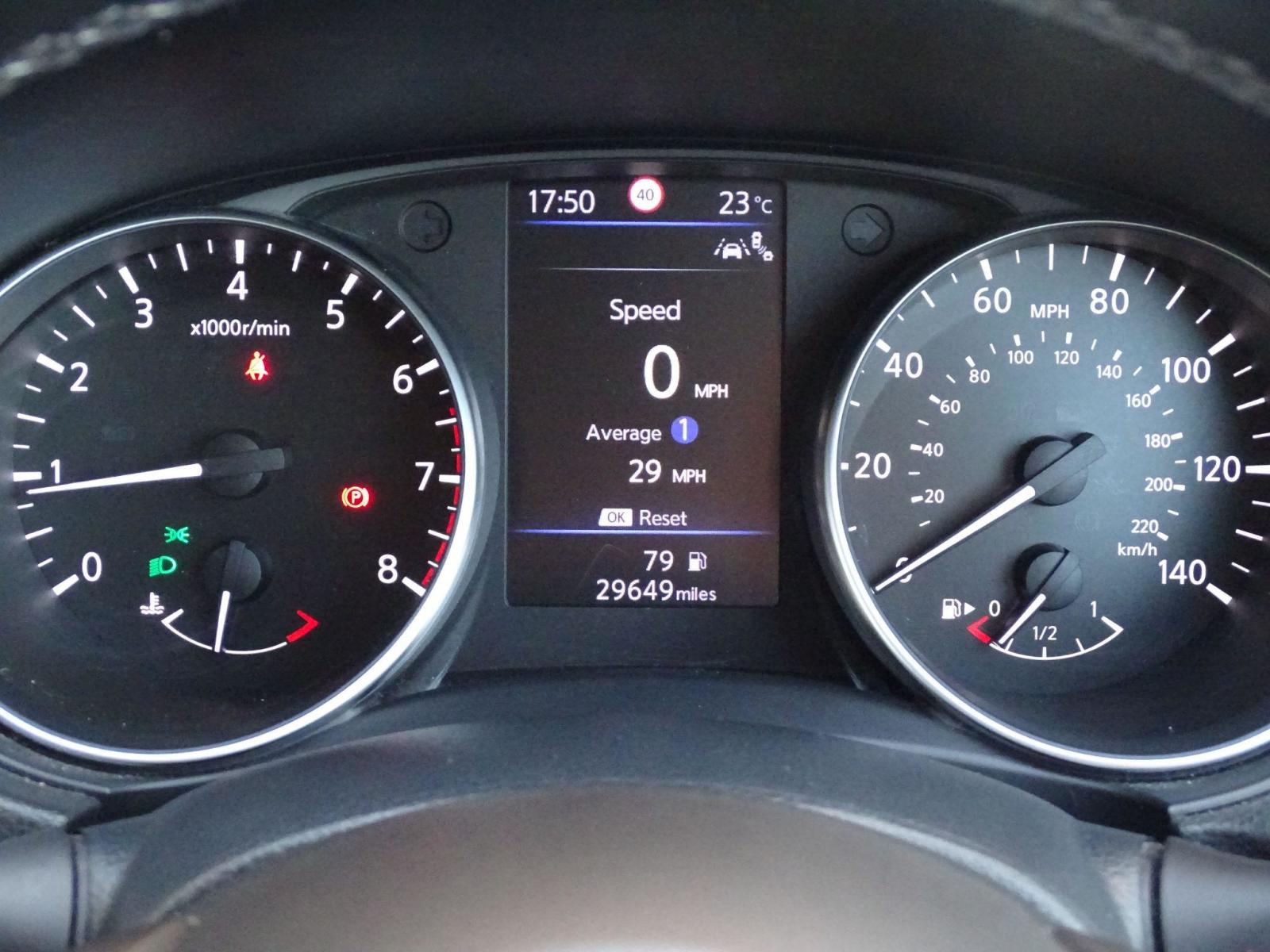 Nissan Qashqai 1.3 DiG-T N-Connecta 5dr