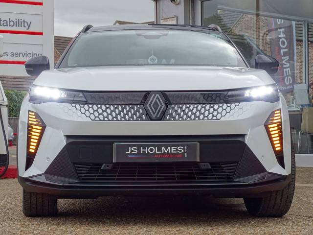 2025 Renault Scenic E-tech 0.0 160kW Esprit Alpine 87kWh Long Range 5dr Auto