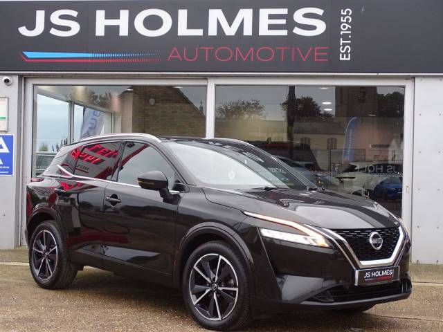 Nissan Qashqai 1.3 DiG-T MH 158 Tekna 5dr Hatchback Petrol BLACK