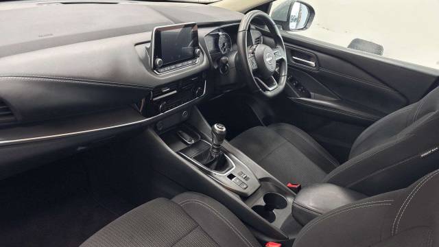 2022 Nissan Qashqai 1.3 DiG-T MH 158 Acenta Premium 5dr
