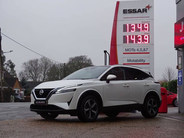 2022 Nissan Qashqai 1.3 DiG-T MH N-Connecta 5dr