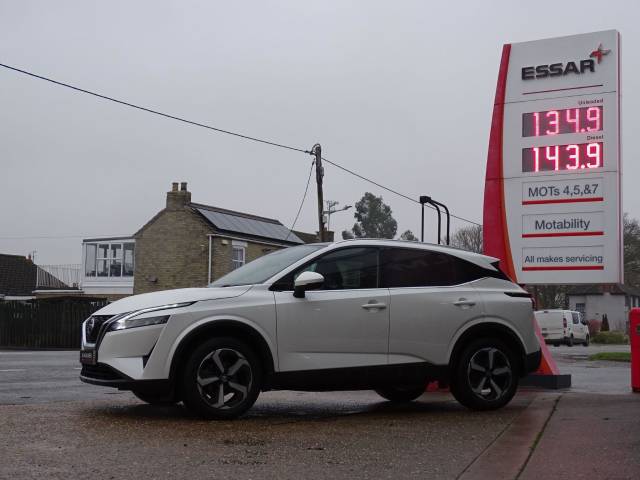2022 Nissan Qashqai 1.3 DiG-T MH N-Connecta 5dr