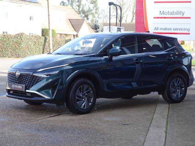 2024 Nissan Qashqai 1.3 DiG-T MH Acenta Premium 5dr
