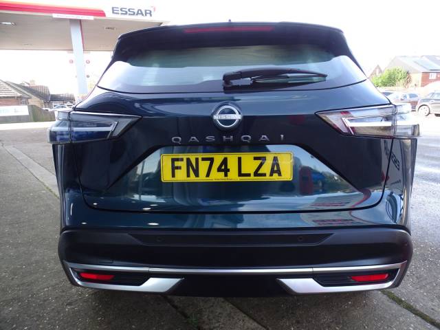 2024 Nissan Qashqai 1.3 DiG-T MH Acenta Premium 5dr