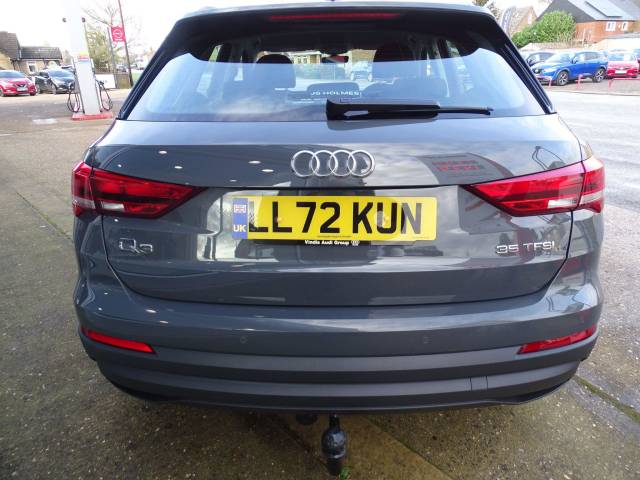 2022 Audi Q3 1.5 35 TFSI Technik 5dr S Tronic