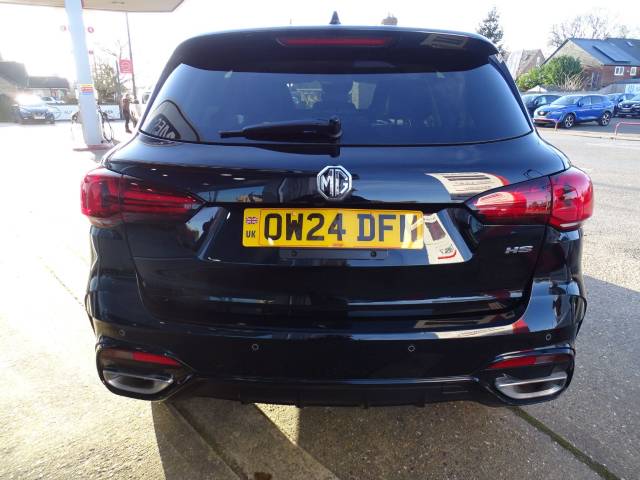 2024 MG MG HS 1.5 T-GDI Trophy 5dr DCT