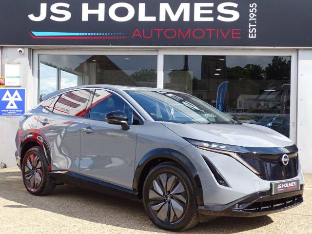 Nissan Ariya 0.0 178kW Evolve 87kWh 22kWCh 5dr Auto Hatchback Electric GREY