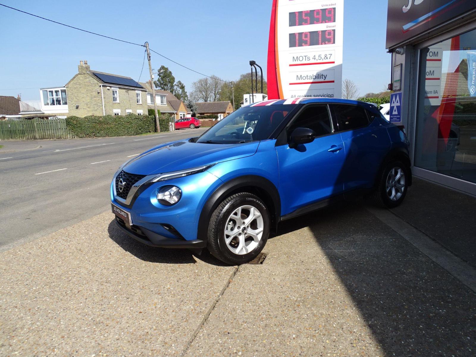 2020 Nissan Juke thumbnail 9