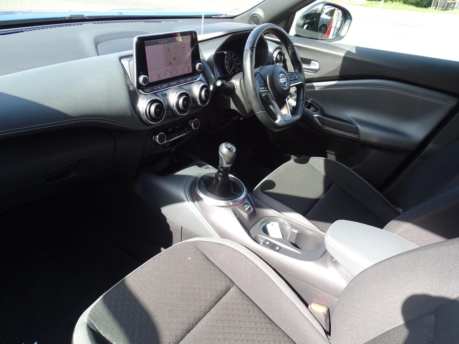 2020 Nissan Juke thumbnail 14