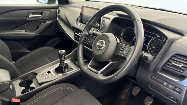2023 Nissan Qashqai 1.3 DiG-T MH Acenta Premium 5dr