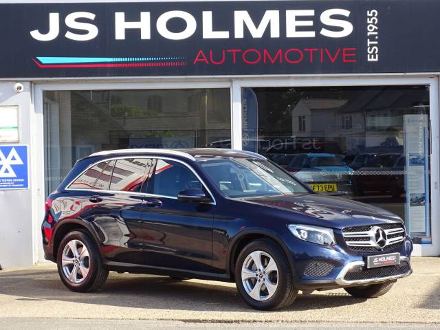 Mercedes-Benz GLC 2.1 GLC 220d 4Matic Sport 5dr 9G-Tronic Estate Diesel BLUE