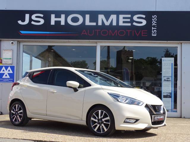 Nissan Micra 0.9 IG-T N-Connecta 5dr Hatchback Petrol WHITE