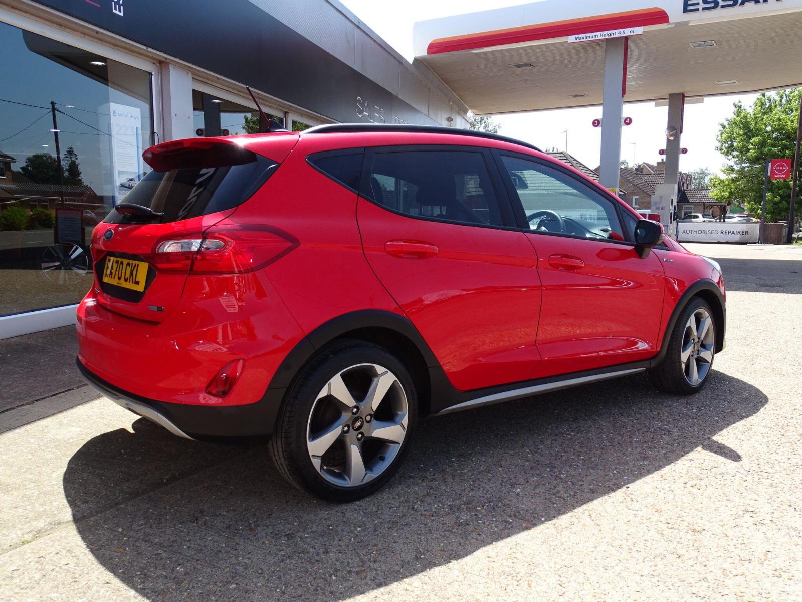 2020 Ford Fiesta thumbnail 13