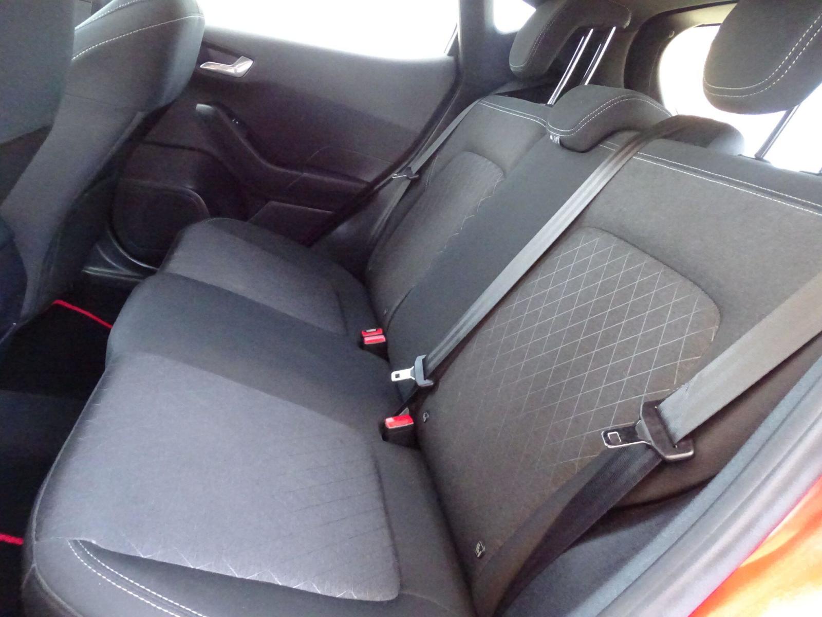 2020 Ford Fiesta thumbnail 18