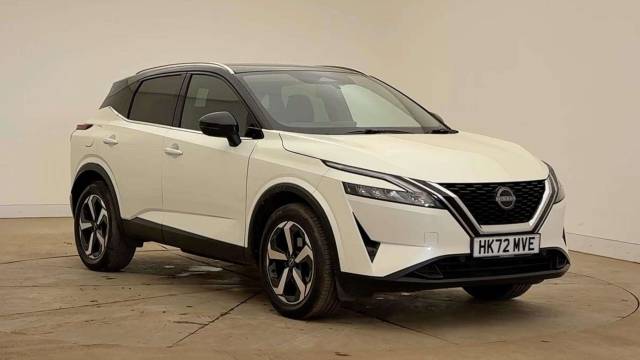 Nissan Qashqai 1.3 DiG-T MH N-Connecta 5dr Hatchback Petrol WHITE
