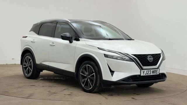 Nissan Qashqai 1.3 DiG-T MH 158 Tekna 5dr Xtronic Hatchback Petrol WHITE