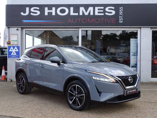 Nissan Qashqai 1.3 DiG-T MH Tekna 5dr Hatchback Petrol GREY