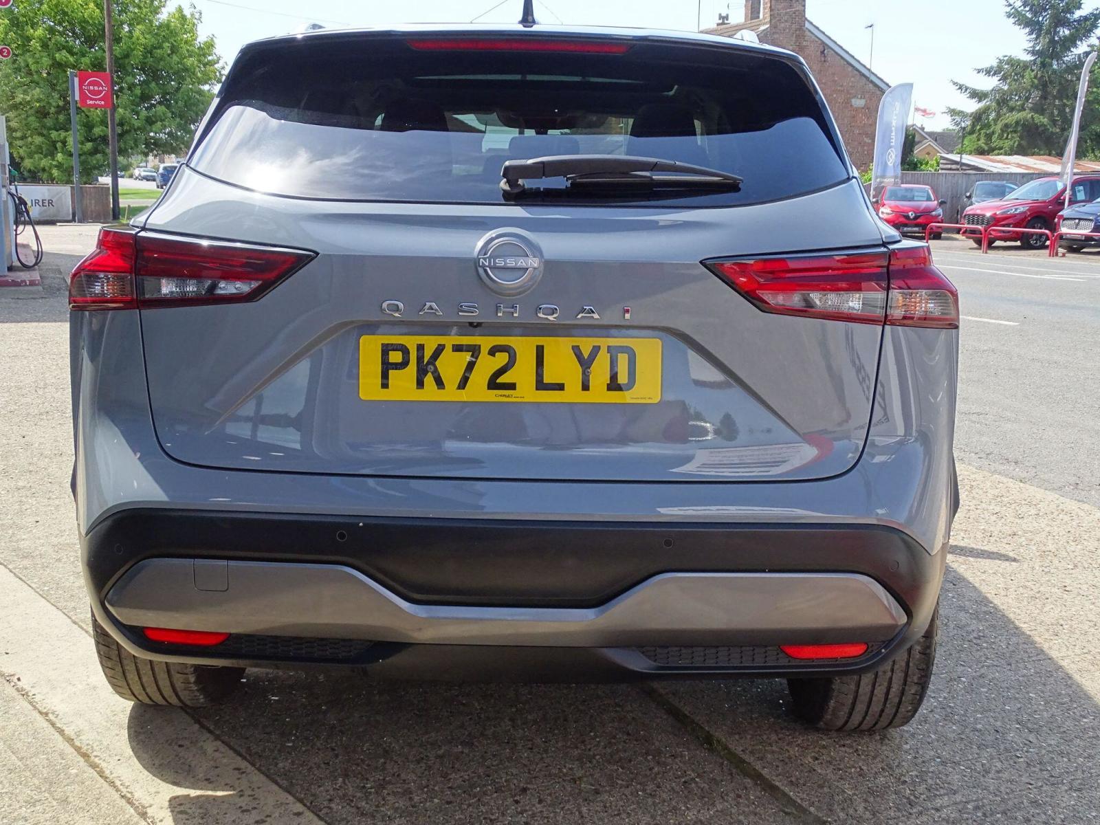 2022 Nissan Qashqai thumbnail 9