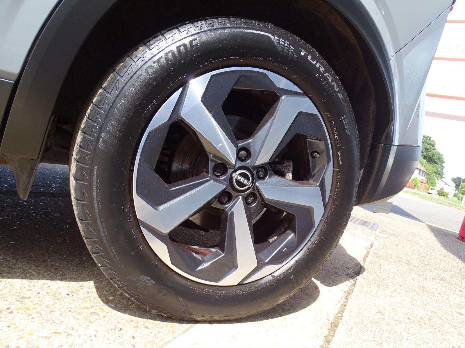 2022 Nissan Qashqai thumbnail 21