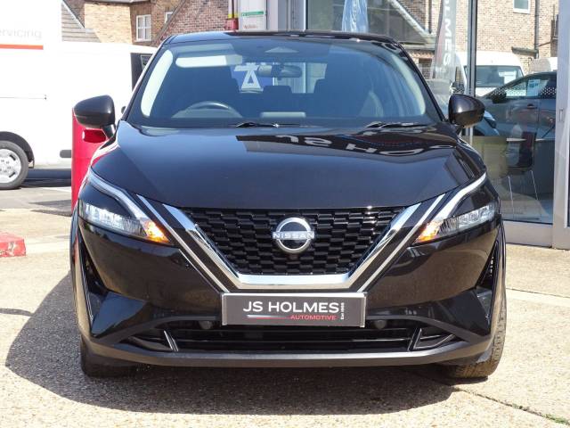2022 Nissan Qashqai 1.3 DiG-T MH Acenta Premium 5dr