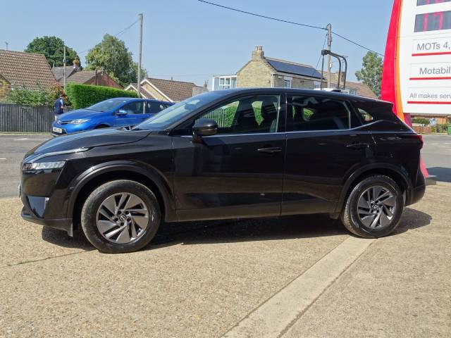 2022 Nissan Qashqai 1.3 DiG-T MH Acenta Premium 5dr