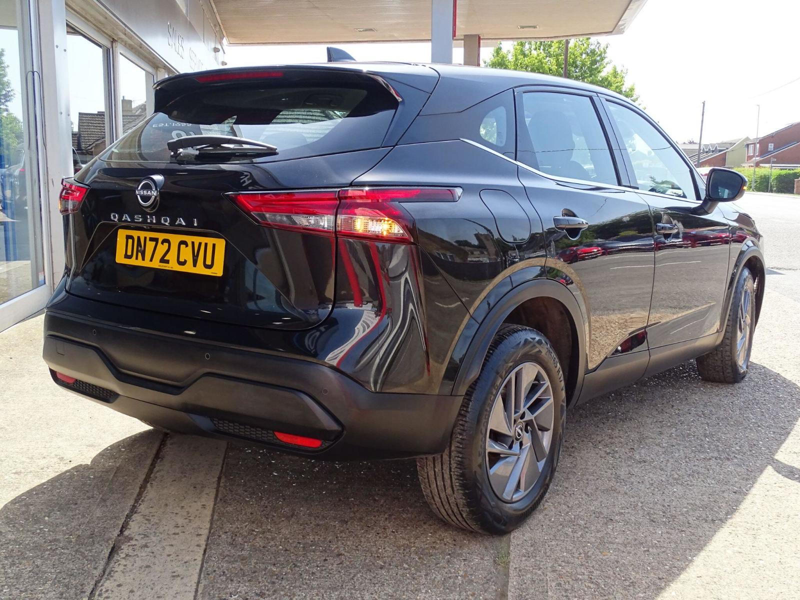 2022 Nissan Qashqai thumbnail 10