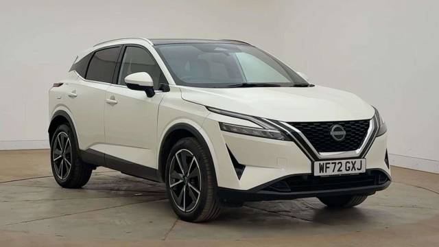 Nissan Qashqai 1.3 DiG-T MH 158 Tekna 5dr Xtronic Hatchback Petrol WHITE