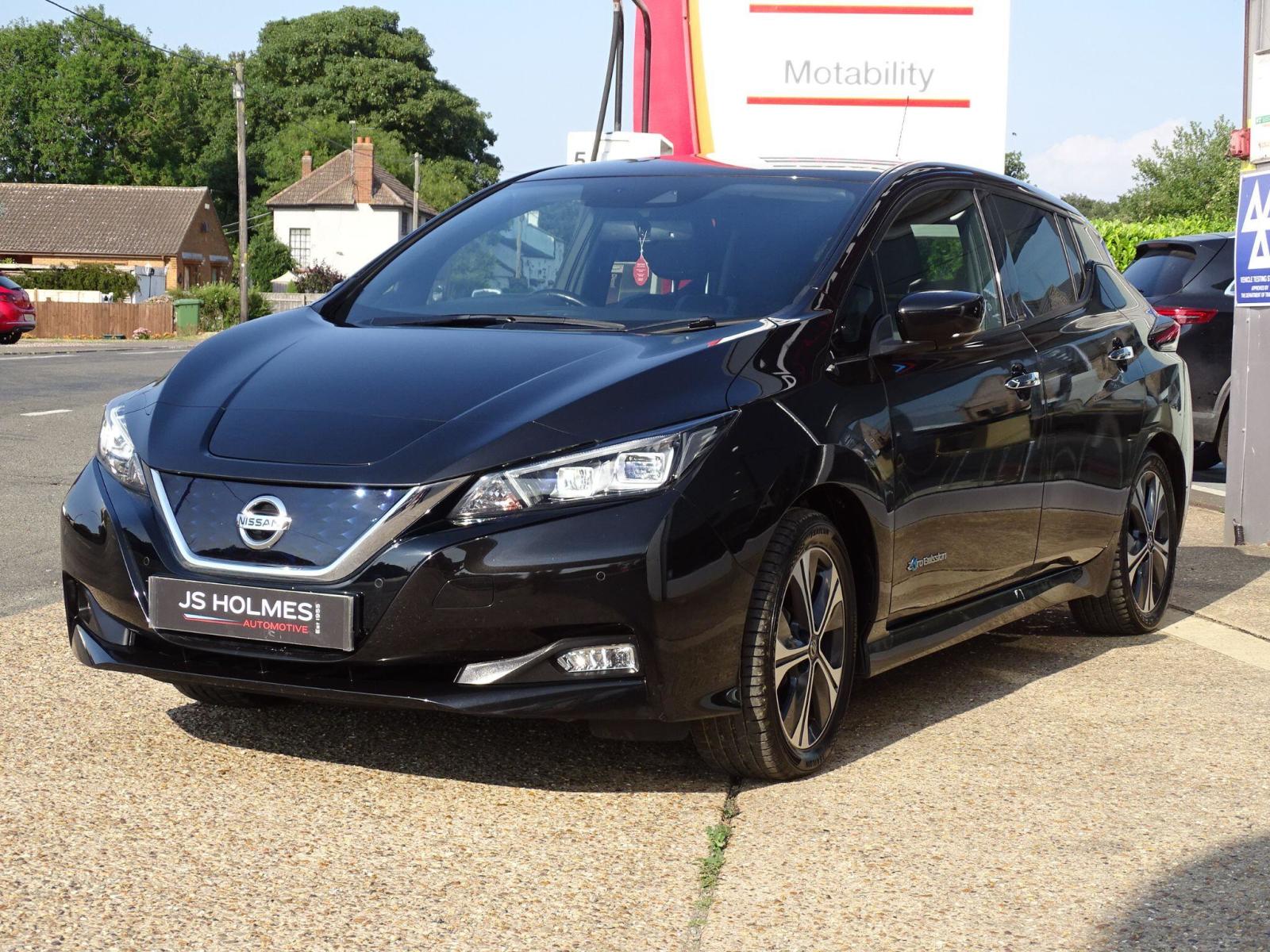 2020 Nissan Leaf thumbnail 3