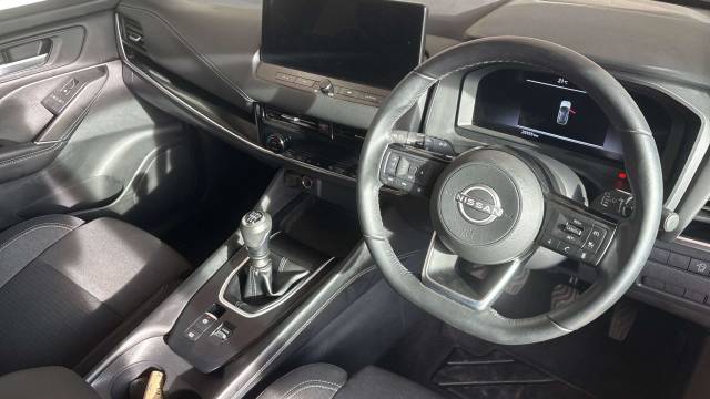2023 Nissan Qashqai 1.3 DiG-T MH N-Connecta 5dr