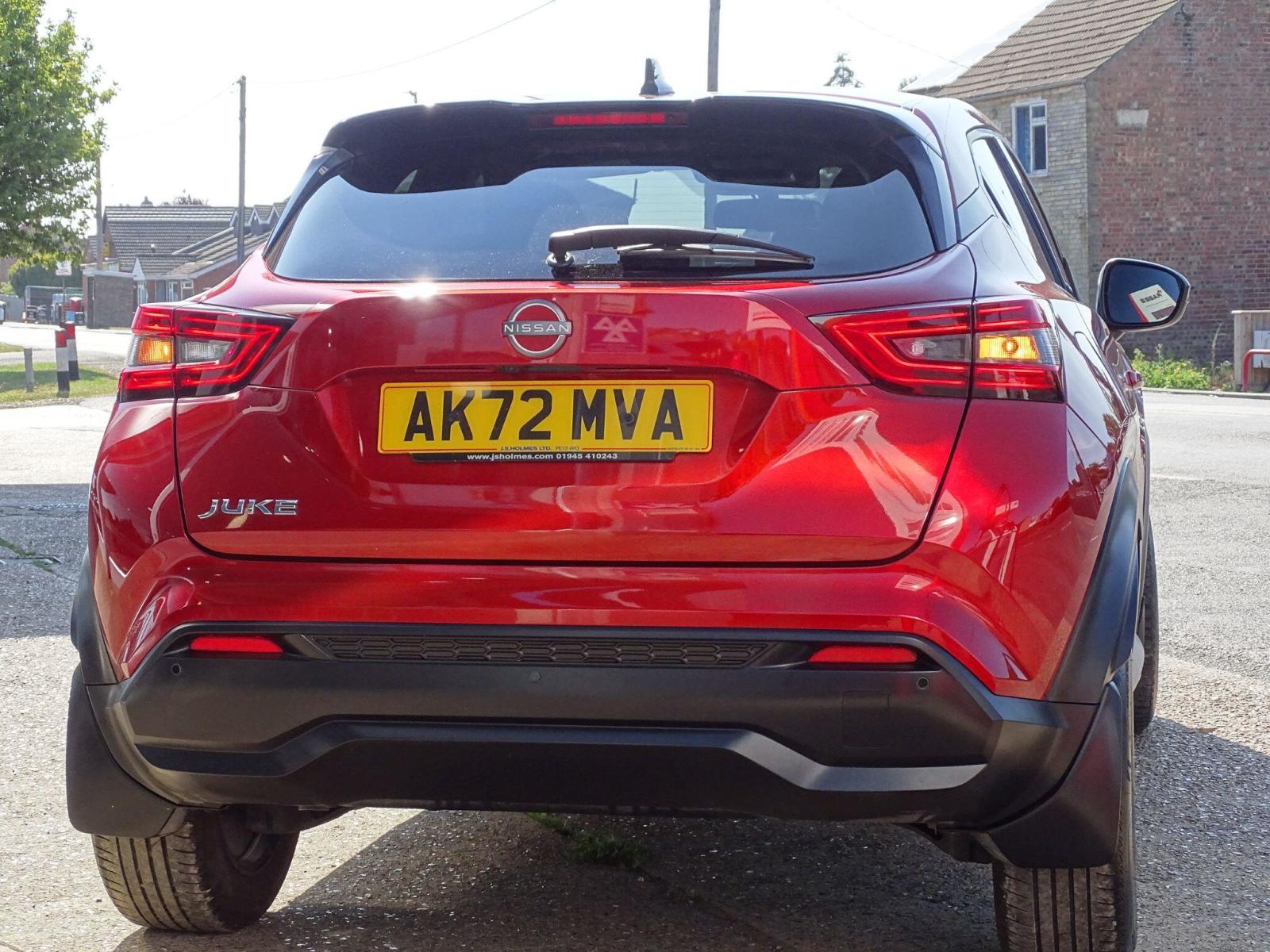 2022 Nissan Juke thumbnail 8