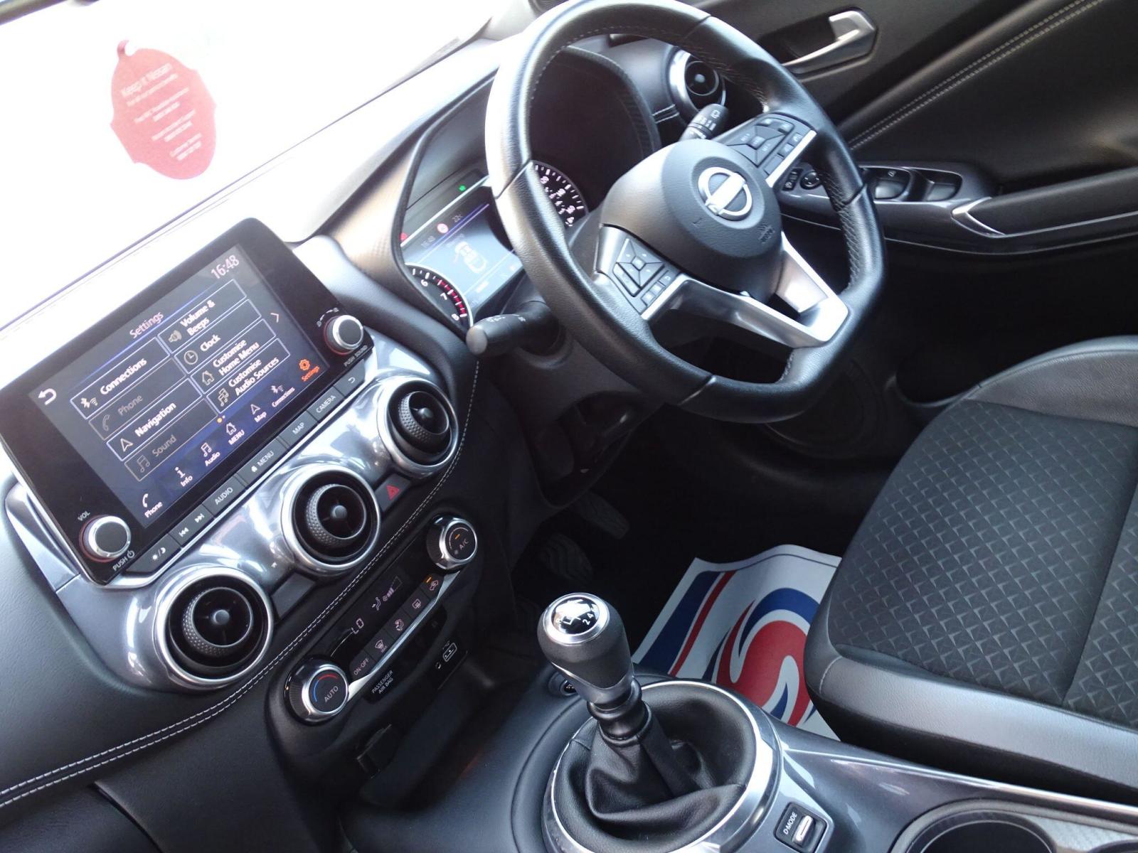 2022 Nissan Juke thumbnail 12