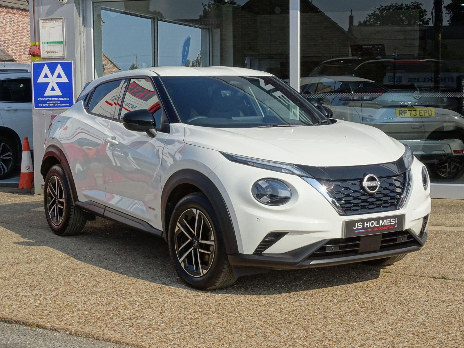 2024 Nissan Juke thumbnail 6