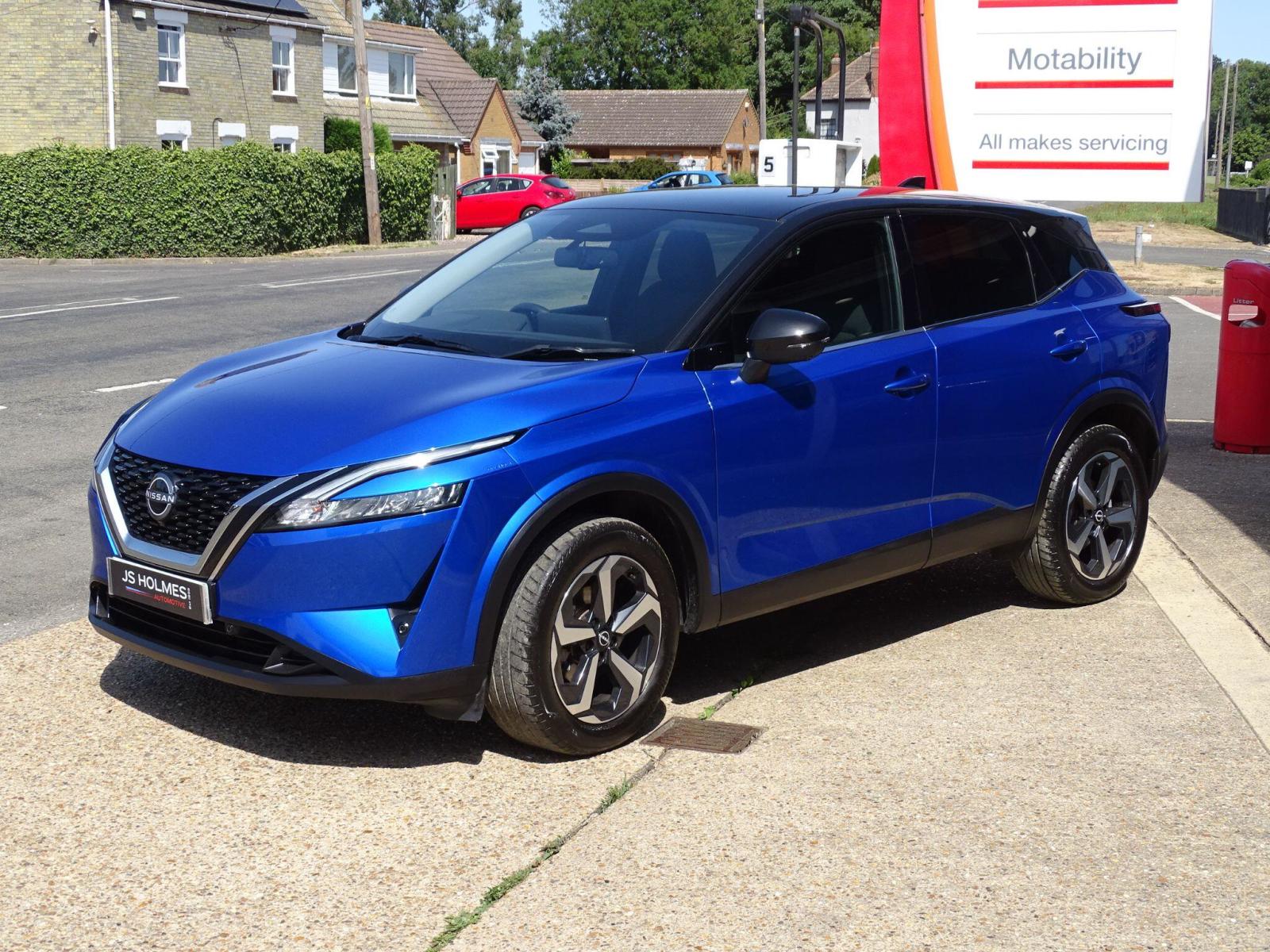 2023 Nissan Qashqai thumbnail 3