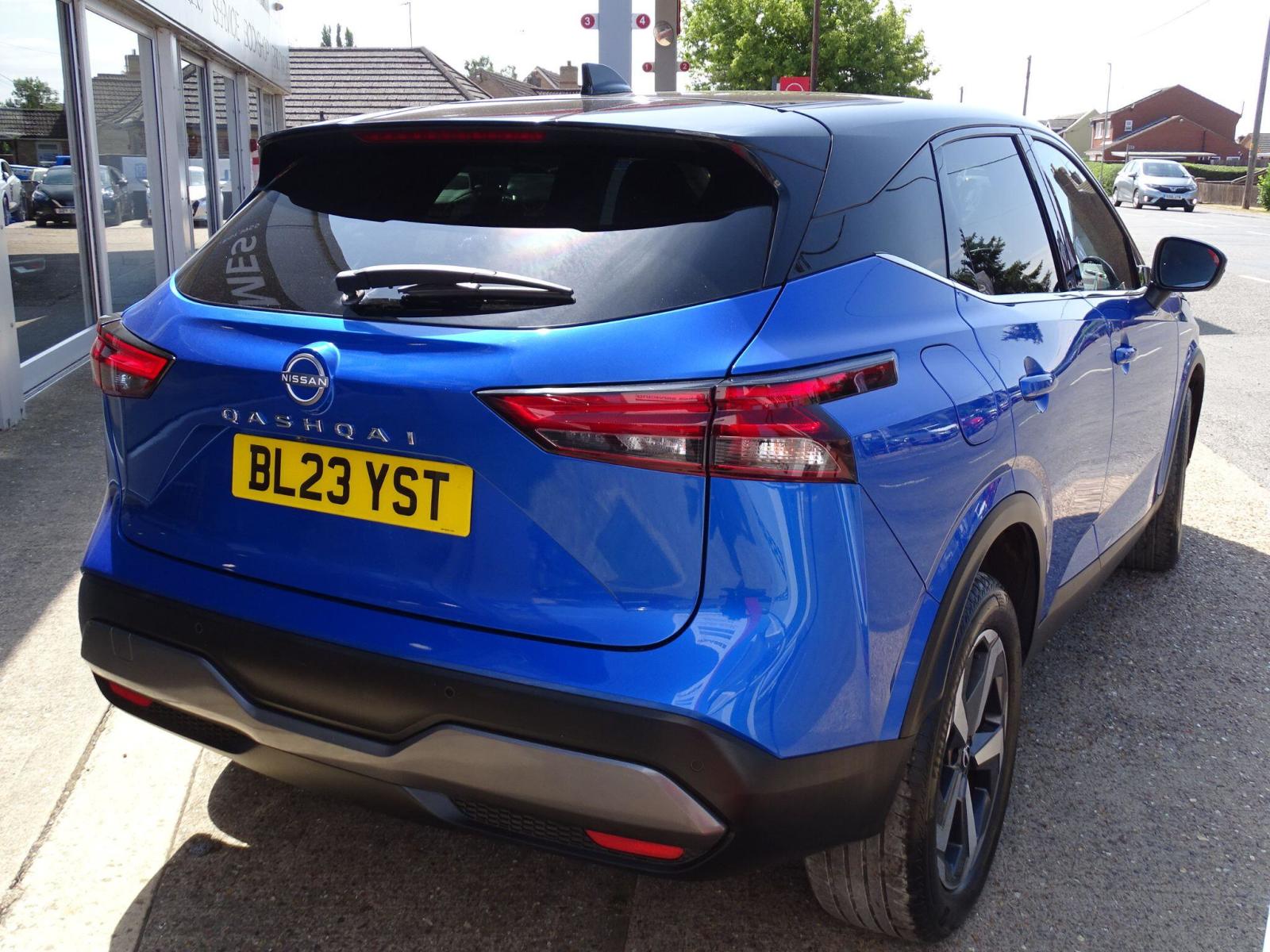 2023 Nissan Qashqai thumbnail 10
