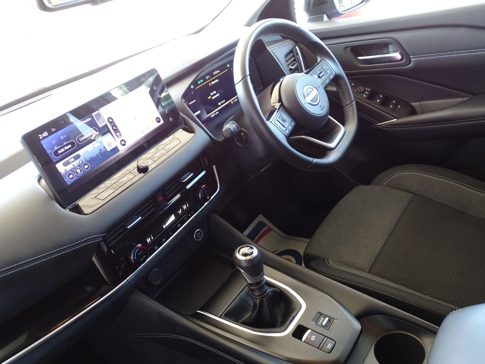 2023 Nissan Qashqai thumbnail 11