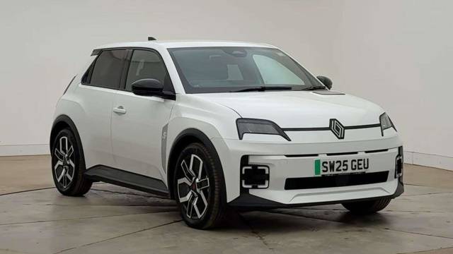 Renault 5 E-Tech electric 0.0 110kW Techno Comfort Range 52kWh 5dr Auto Hatchback Electric WHITE