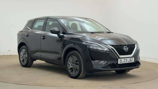 Nissan Qashqai 1.3 DiG-T MH Acenta Premium 5dr Hatchback Petrol BLACK