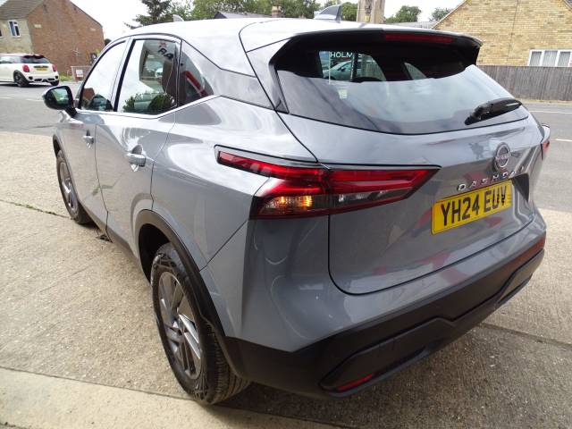 2024 Nissan Qashqai 1.3 DiG-T MH Acenta Premium 5dr