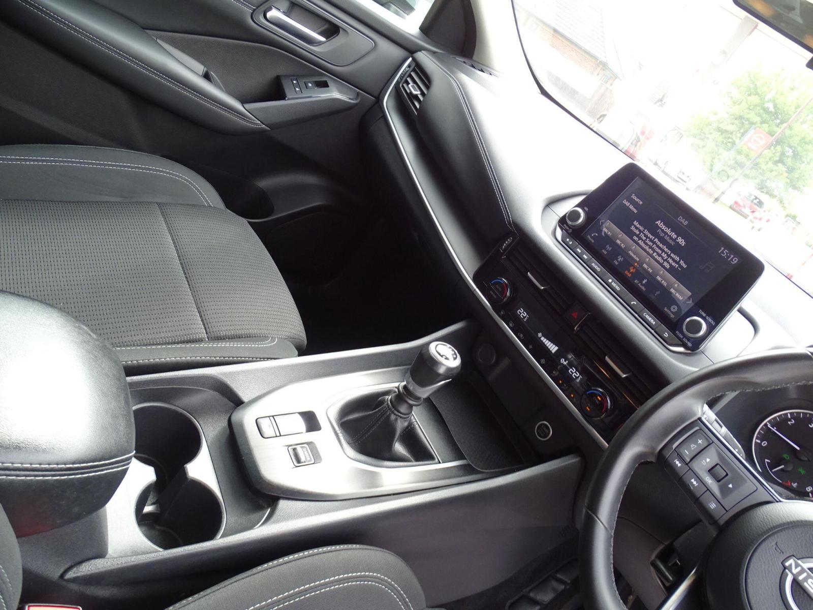 2024 Nissan Qashqai thumbnail 17