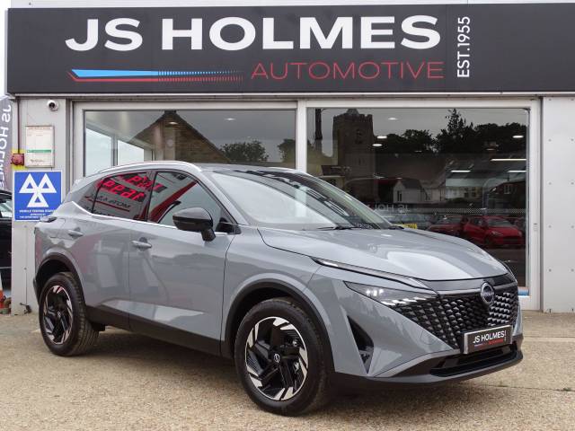 Nissan Qashqai 1.3 QASHQAI NCONNCTA DIGT MHE Hatchback Hybrid Electric GREY
