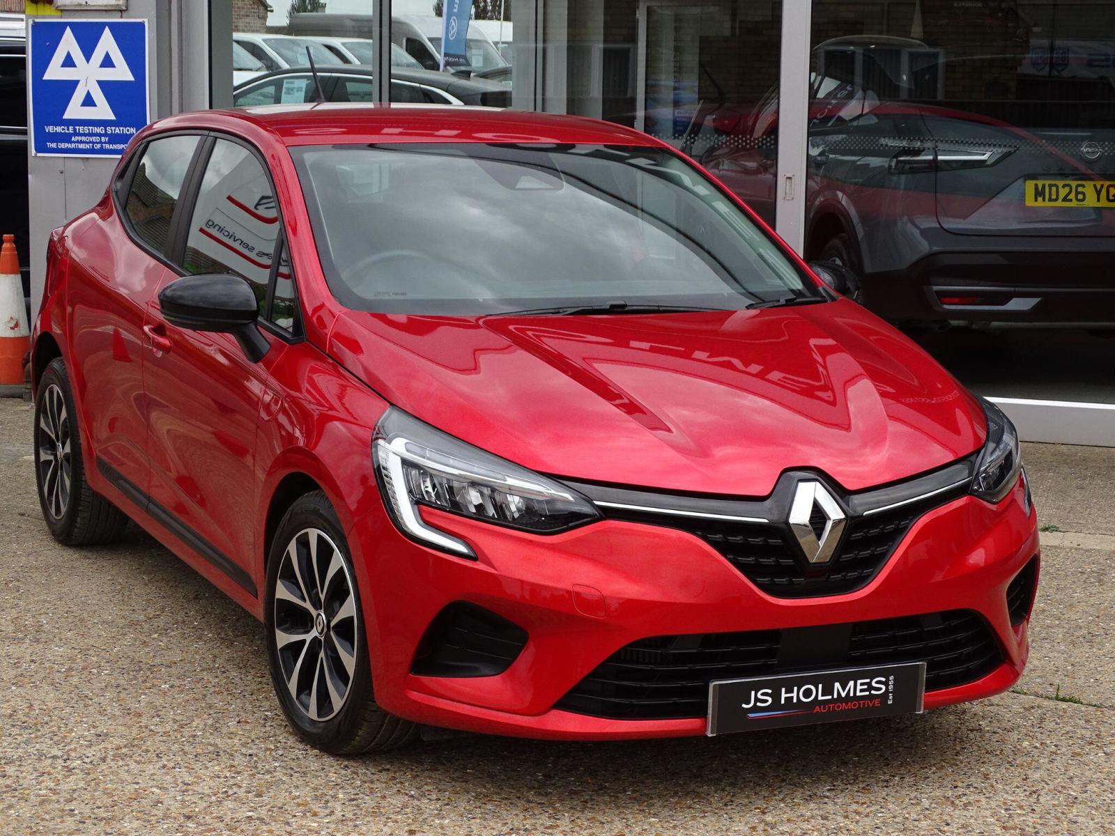 2023 Renault Clio thumbnail 8