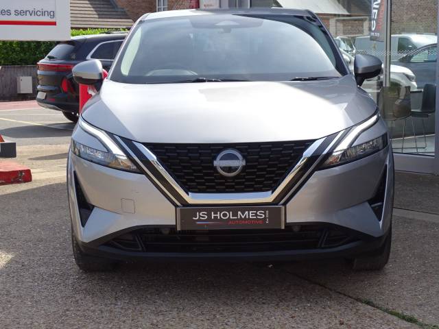 2022 Nissan Qashqai 1.3 DiG-T MH Acenta Premium 5dr
