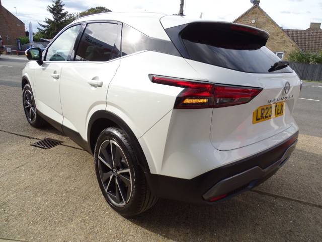 2023 Nissan Qashqai 1.3 DiG-T MH 158 Tekna 5dr Xtronic