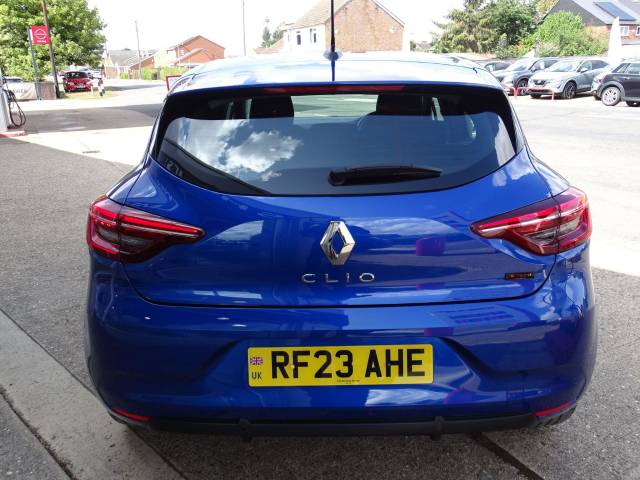 2023 Renault Clio 1.6 E-TECH full hybrid 145 Evolution 5dr Auto