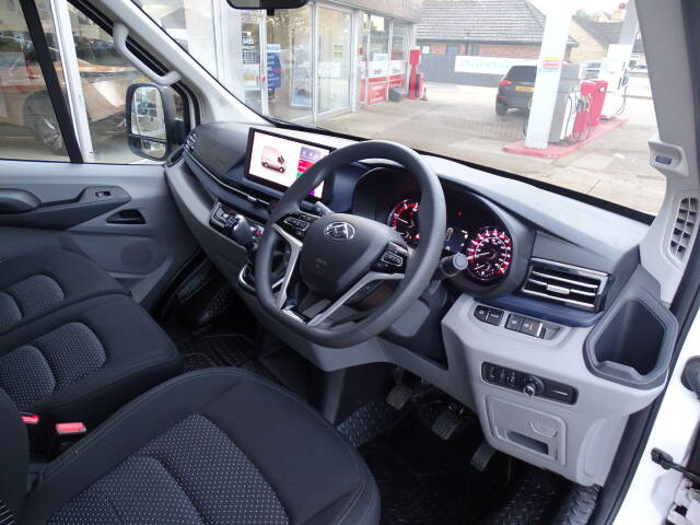 2026 Maxus Deliver 9 2.0 DELIVER 9 (1)