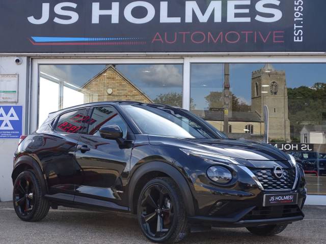 Nissan Juke 1.6 Hybrid Tekna 5dr Auto Hatchback Petrol/Electric Hybrid BLACK